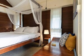 Habitación Deluxe doble | Cortinas opacas, tabla de planchar con plancha, wifi gratis