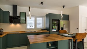 Private kitchen - Villa Matilda – Private Pool, Complete Privacy and Peace in Nature (Laginji)