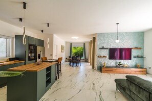 Interior - Villa Matilda – Private Pool, Complete Privacy and Peace in Nature (Laginji)
