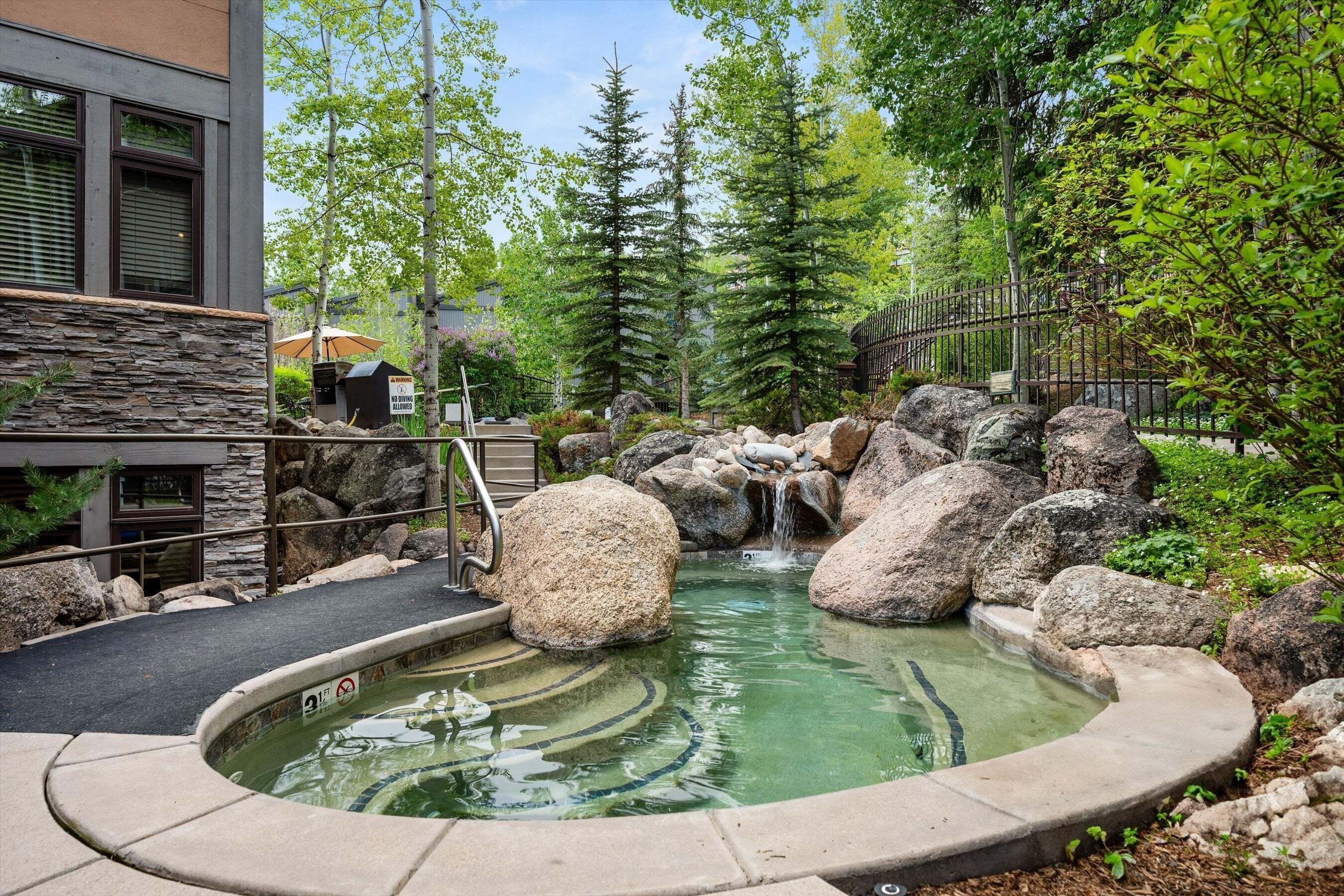 Appart'hôtel, 2 chambres | Spa | Bain à remous