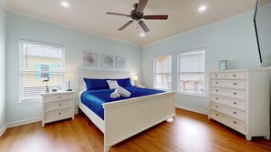 3 bedrooms, WiFi - Rockin' Redfish: 3  BR, 2  BA House in Crystal Beach, Sleeps 8 (Crystal Beach)