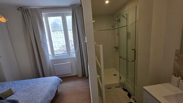 1 habitación y acceso a internet 