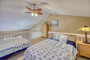 2 bedrooms, free WiFi - Surf City Condo with Pool and Ocean Access (Surf CIty)