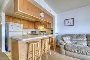 Interior - Oceanfront Escape at Surf Condo 814 – Relaxation Starts Here (Surf City)