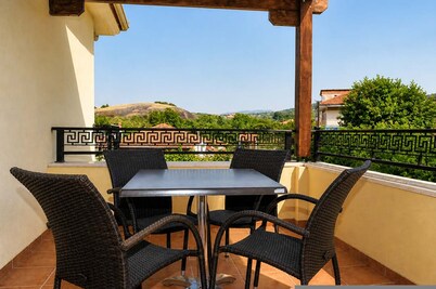 Hotel Gogos - Meteora Views Getaway in Kastraki