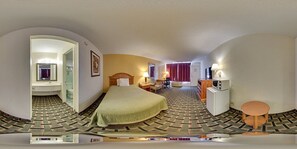 Desk, free WiFi, bed sheets - Ole South Inn Jackson I 40 TN (Denmark)