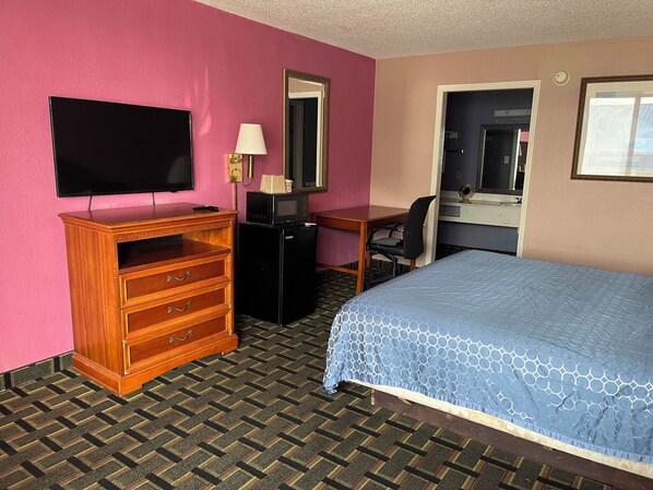 Double Room Single Use | Desk, laptop workspace, free WiFi