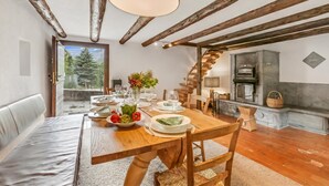 Dining - Casa Eyrie Centovalli 3BR Chalet (Centovalli)