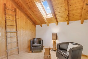 Standaard chalet, meerdere slaapkamers, uitzicht op gebergte (Casa Eyrie Centovalli) | Interieur