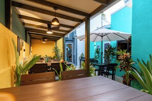 Free daily cooked-to-order breakfast  - Ukulhas Sands (AA Ukulhas)