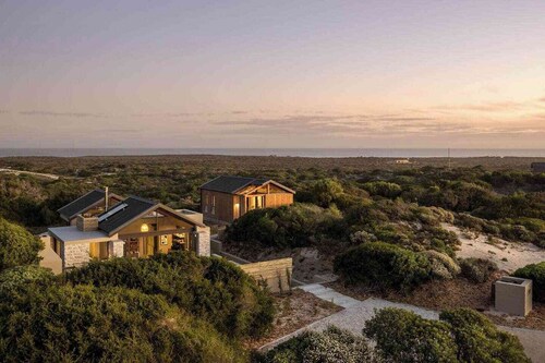 Two Luxury Cabins in Private Beach and Fynbos Estate