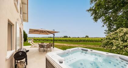 Maison du Grand Chêne: Ferienhaus mit WLAN im Herzen der Weinberge