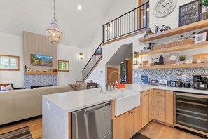 Interior - New Listing! Craftsman Bungalow | 2 Min Walk to Dover Bay Marina (Dover)