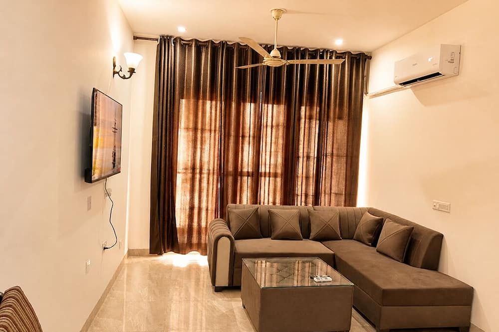 Spacious 2-bedroom Apartment With Full Access