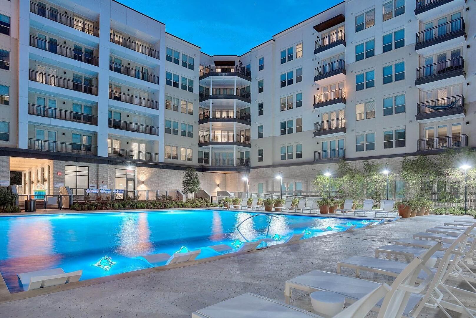 Seasonal outdoor pool