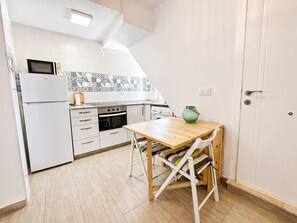 Fridge, microwave, oven, stovetop - Alojamiento el Punto I (Conil de la Frontera)