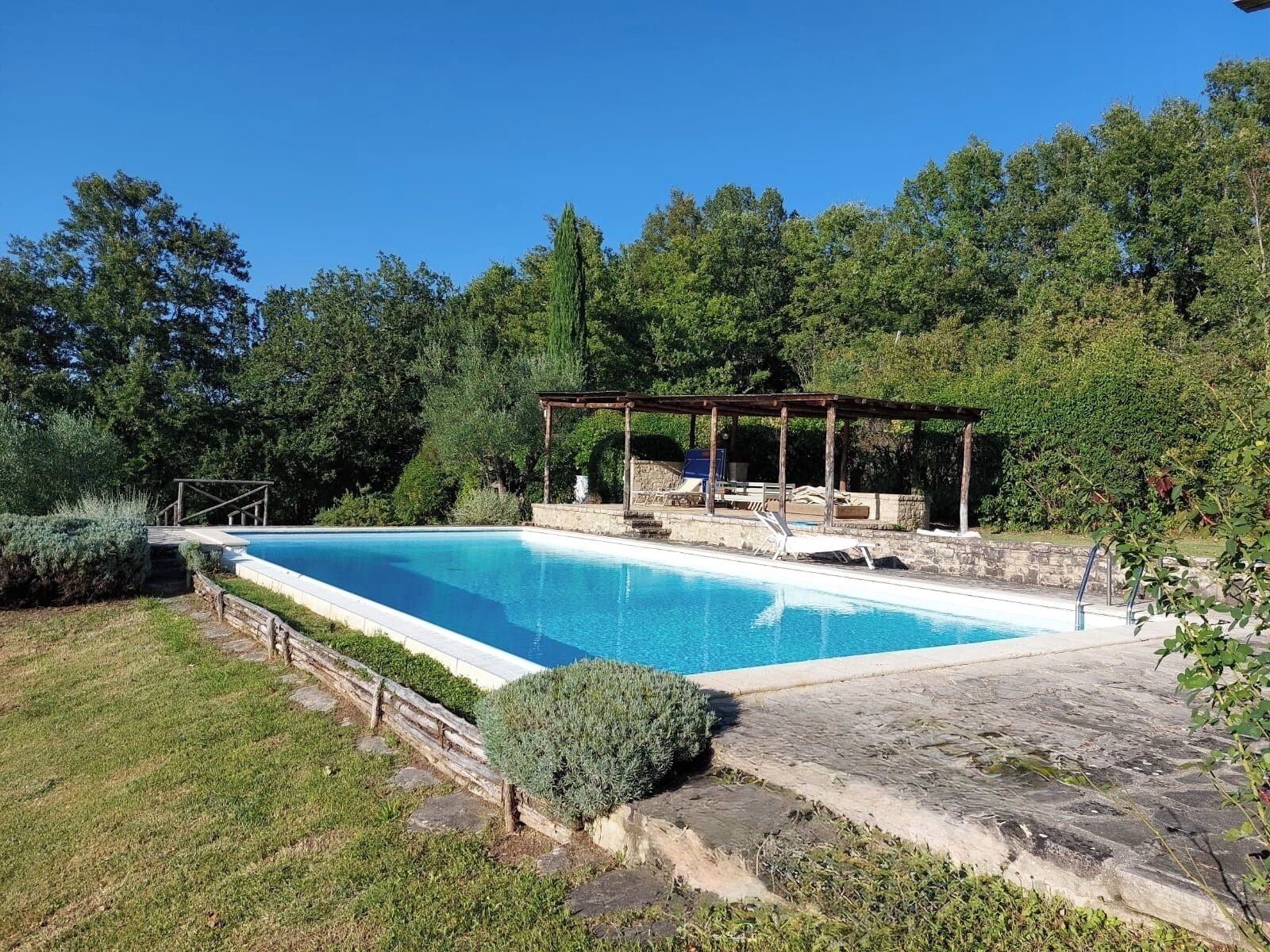 Piscina all'aperto