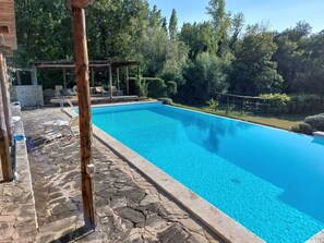 Piscine extérieure