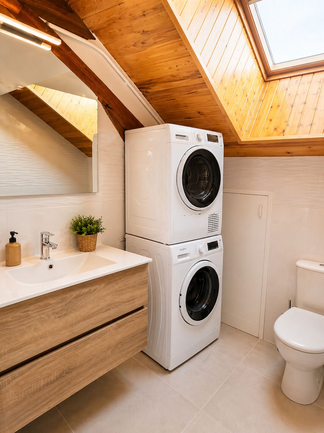 Hair dryer, towels, toilet paper