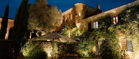 House | 11 bedrooms, Internet