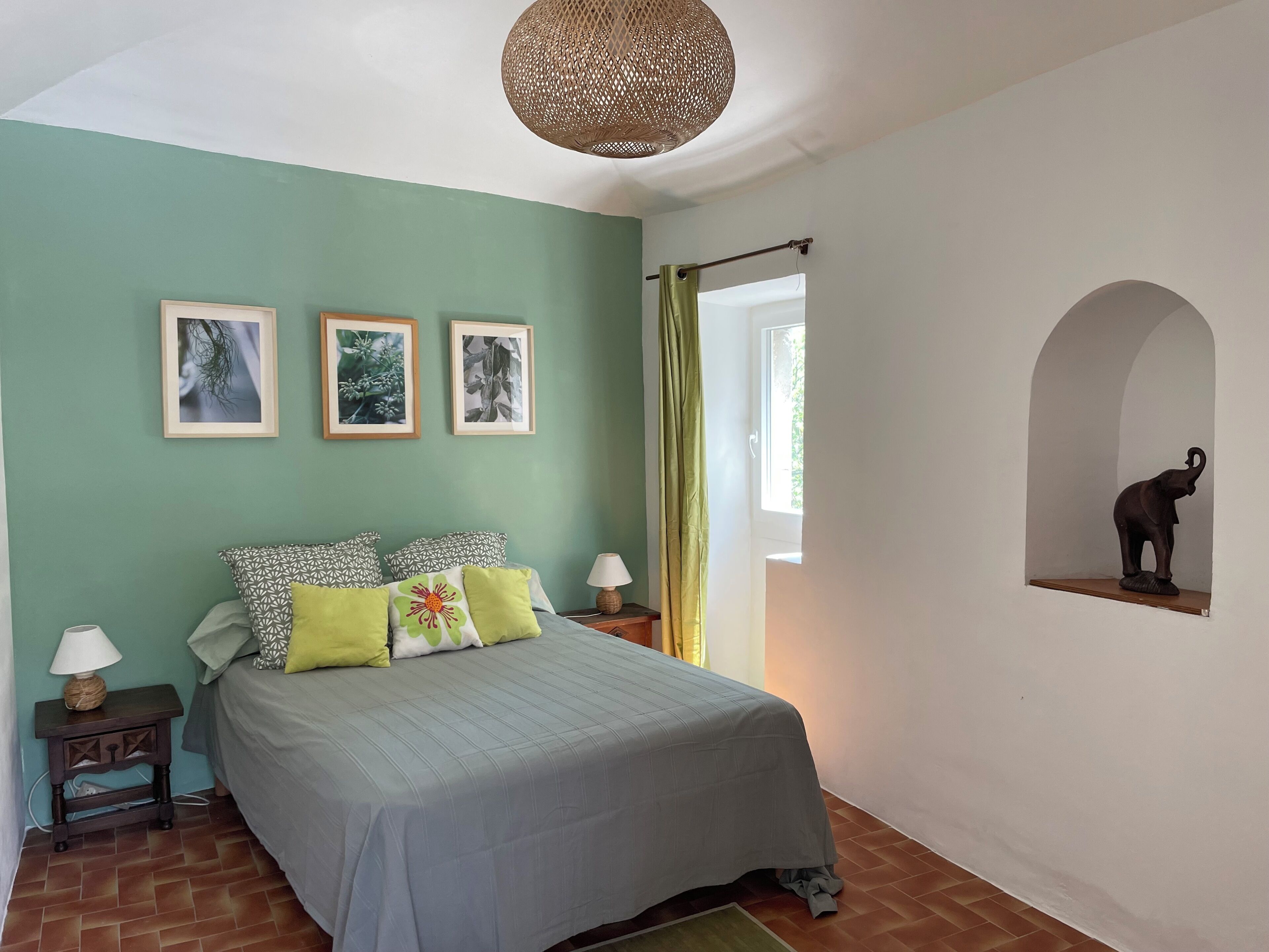 1 bedroom, iron/ironing board, Internet, bed sheets