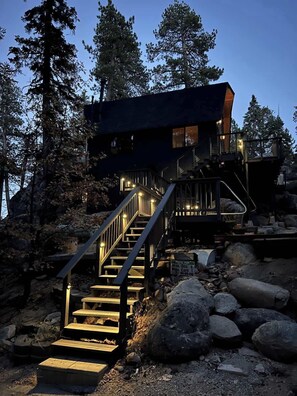 Exterior - Native Stay, a couples luxury  getaway (Big Bear Lake)