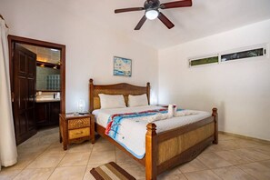 Desk, iron/ironing board, WiFi, bed sheets - Casa Linda 626B - BBQ - Washer (Sosúa)