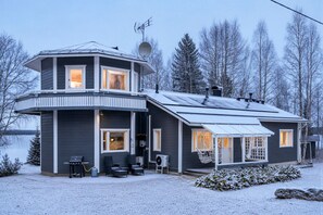 Exterior - Lakeside Villa Norva Private Sauna by Lapland Host (Rovaniemi)