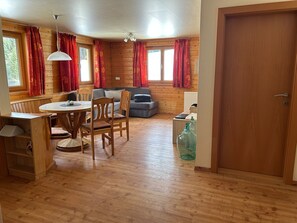 Living area - Apartment 'See und Me -' with Lake View, Private Terrace and Wi-Fi (Fontanella)