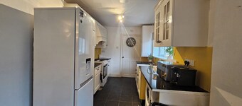 OG Stays VII- Free Parking & Wifi, Near stadium, Nissan & Royal hospital