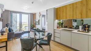 Apartemen, 1 kamar tidur, patio | Interior