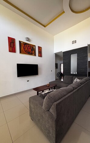 Living area - Live the Pura Vida Life! Modern 3 bedroom home close to downtown and beach (Guanacaste)