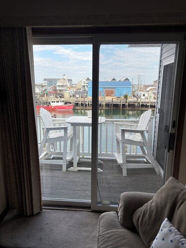 WATERFRONT Spacious 3-bedroom condo on Otten’s Harbor, in charming Wildwood.