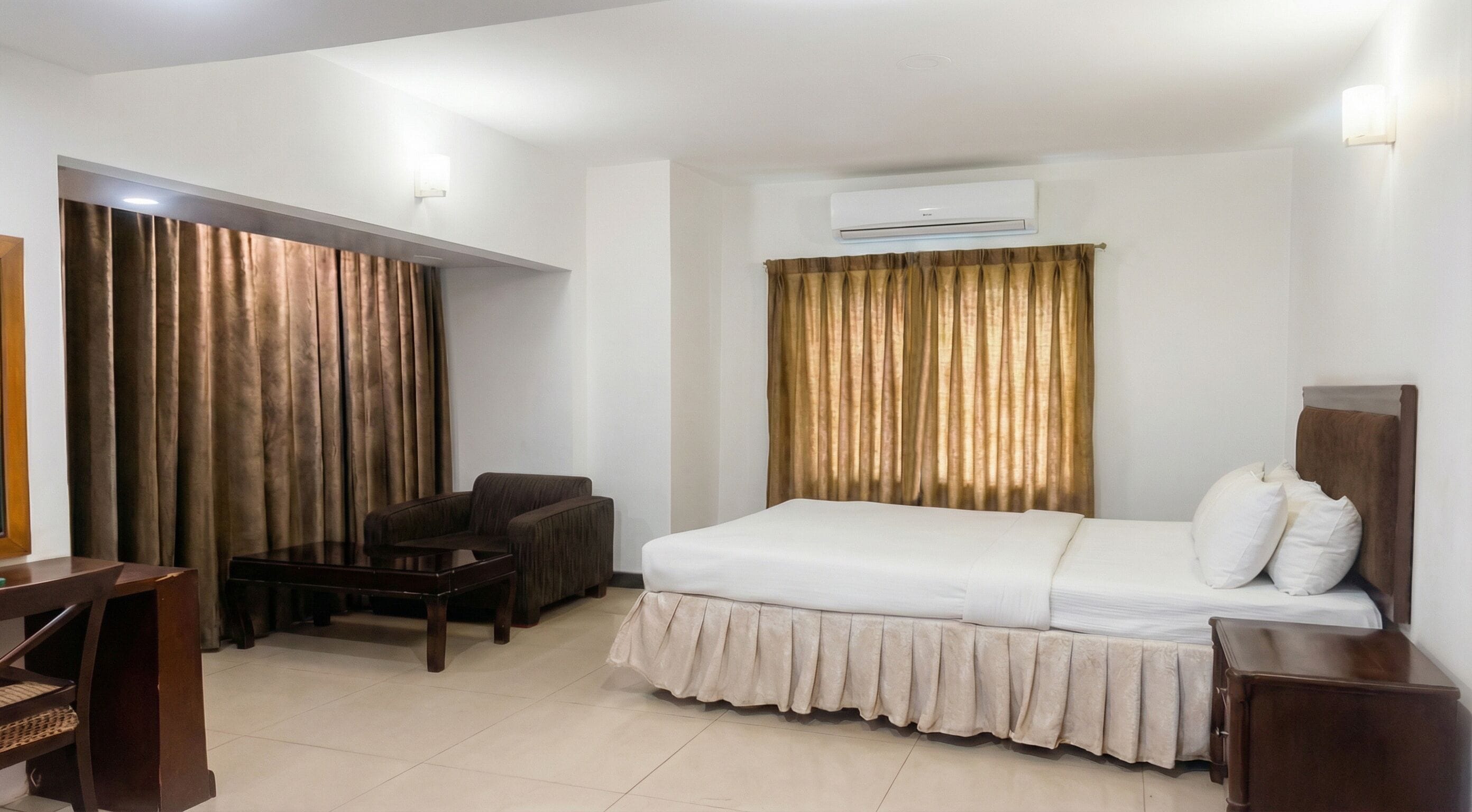 Superior Room | Desk, free WiFi
