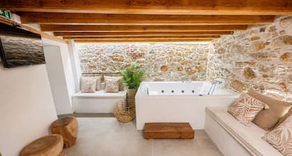 Casa Di Nonno-jacuzzi Mountain View Stay in Lesvos