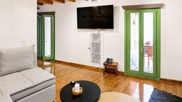 3 habitaciones y acceso a internet