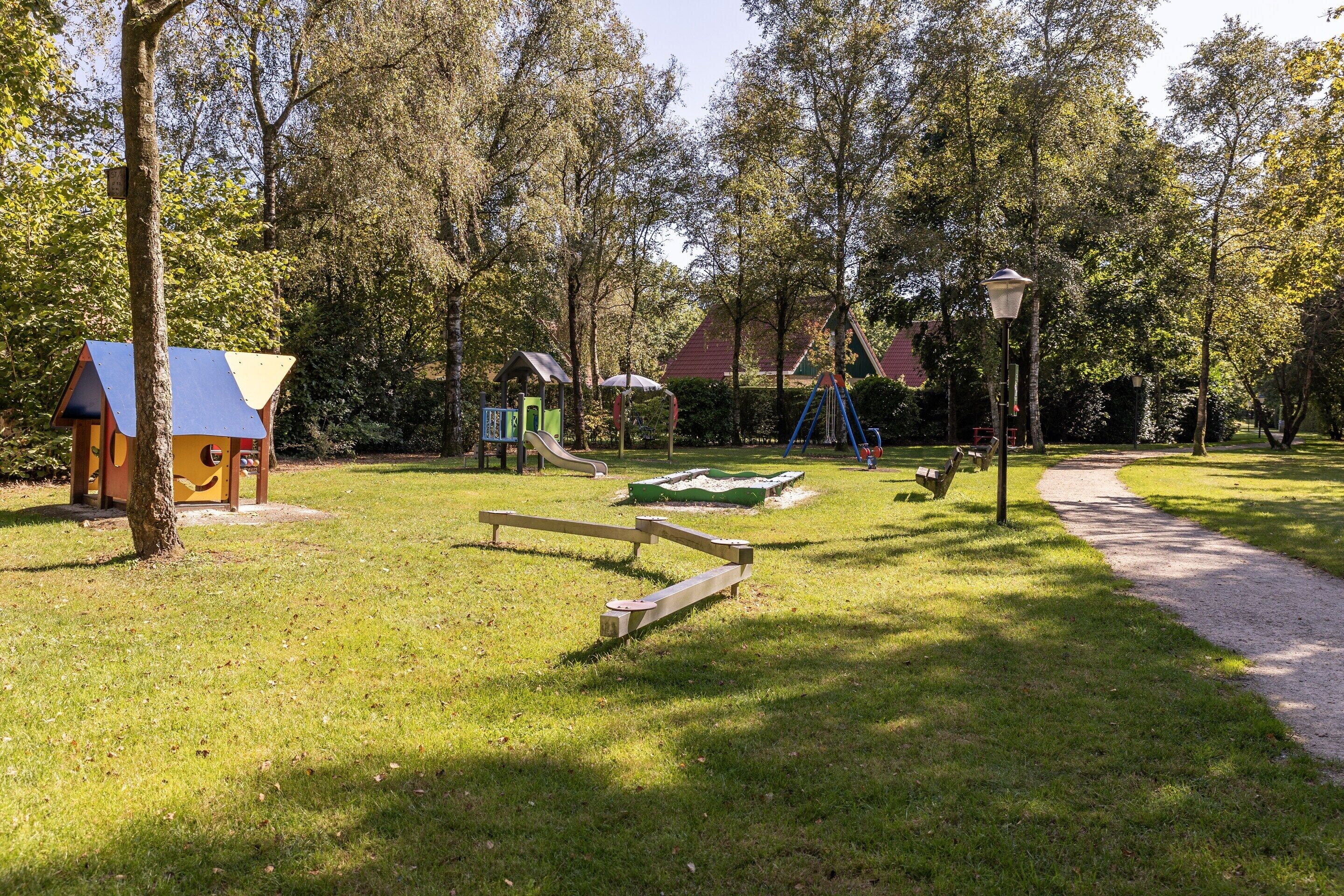 獨棟房屋 | 兒童遊樂區