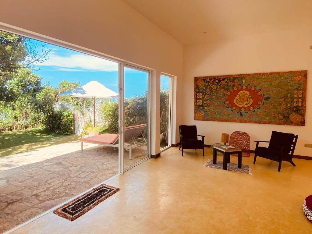Deluxe Villa, Balcony, Ocean View | Living area