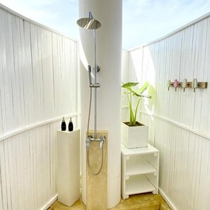 Design Double Room, Balcony, Ocean View | Bathroom - Belika Beach Club (Dikwella)