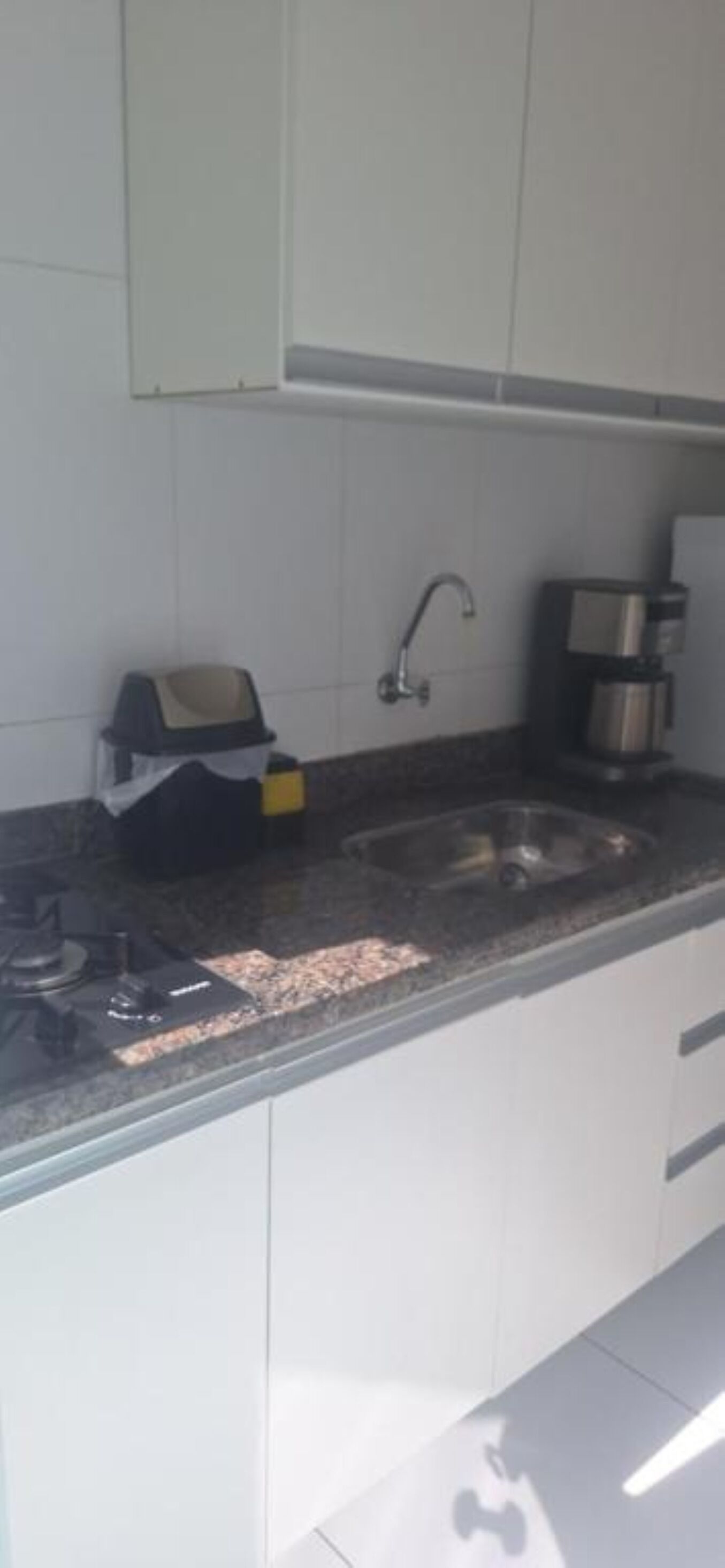 Fridge, microwave, stovetop, cookware/dishes/utensils