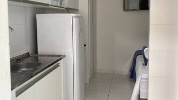 Quarto casal clássico de uso individual, sacada | Parte interna