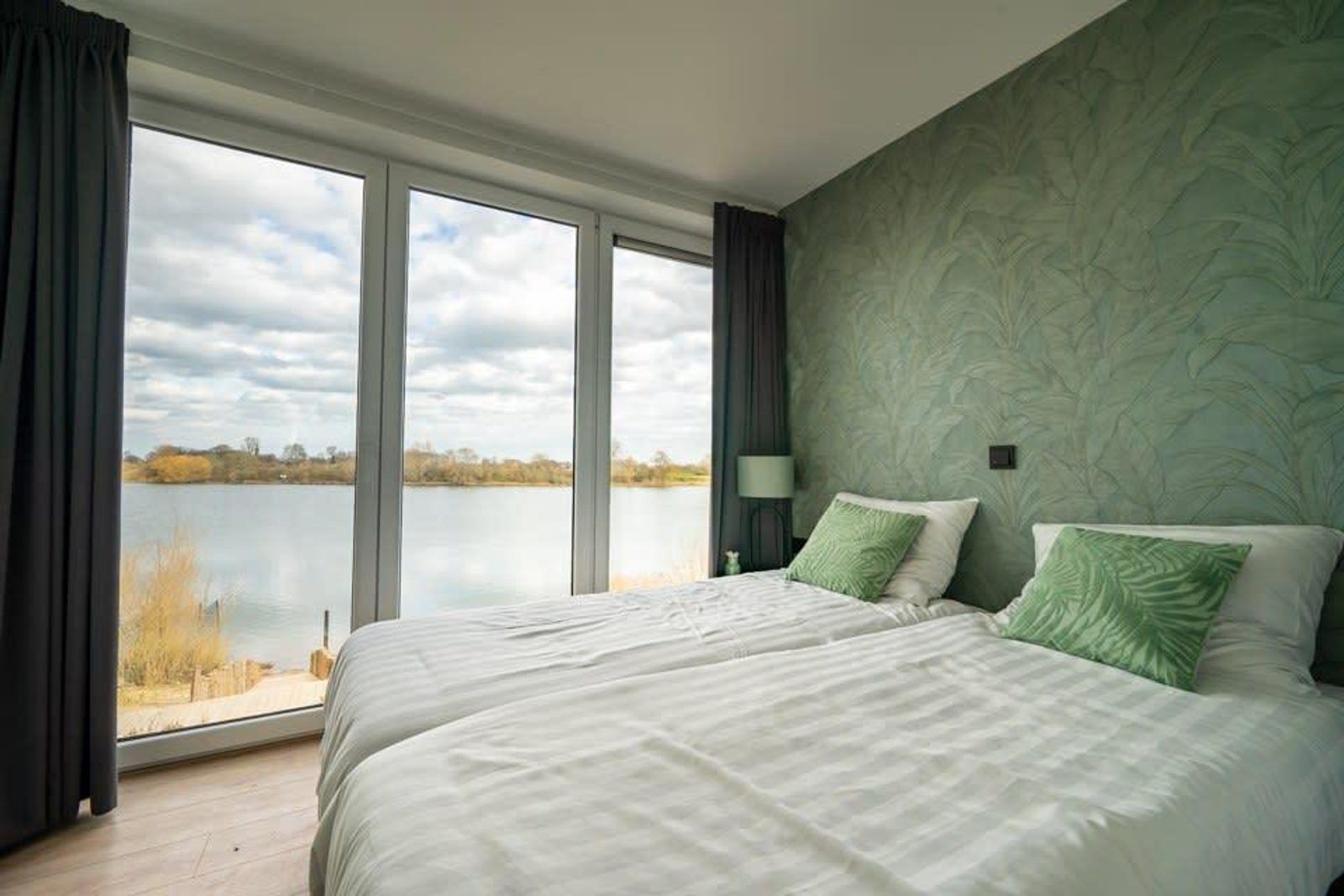 5 chambres, Wi-Fi gratuit, draps fournis