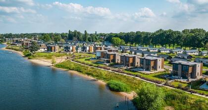 Aan de Maas - Gelderse Lande Waterzicht | 6p