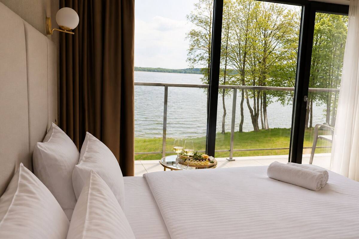 Superior Double Room, Lake View