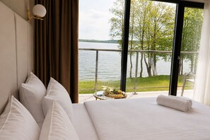 Superior Double Room, Lake View