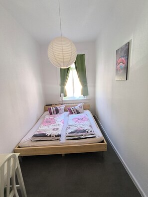 Bügeleisen/Bügelbrett, Bettwäsche