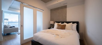 Carlton West Modern Living | Comfort Stay 1BR