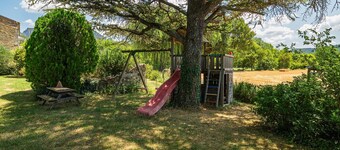 Cottage 'Gite Du Chat Qui Pêche' with Mountain View, Private Pool and Wi-Fi