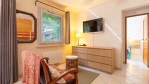 1 室のベッドルーム、WiFi、ベッドシーツ