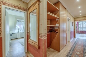 Interior - Apartment Meerblick 17 with Sea View and Private Rooftop Terrace (Binz)